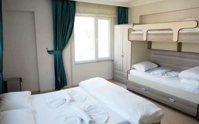 Eceabat Basarir Hotel