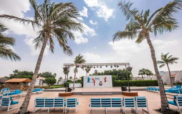 BM Beach Resort