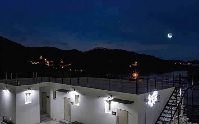 Yeosu Sunset Glow Pension