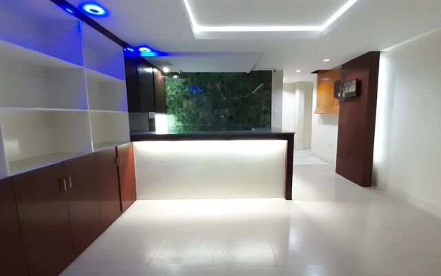 OYO 470 JRJA Hotel