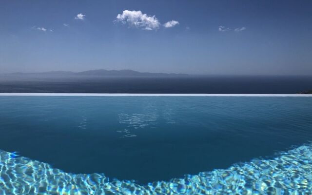 House G in Kardiani Tinos