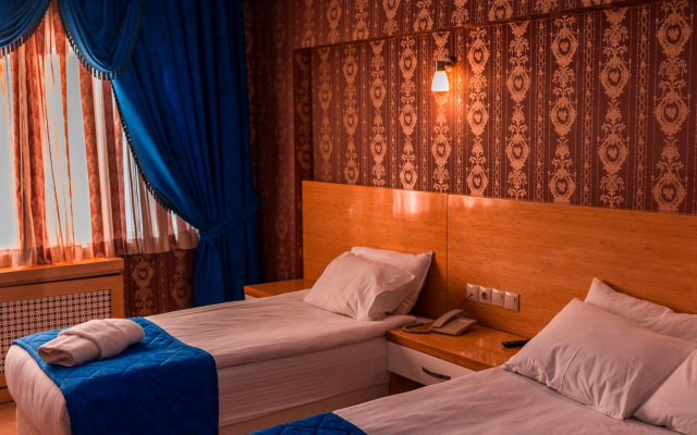 Peracity Hotel