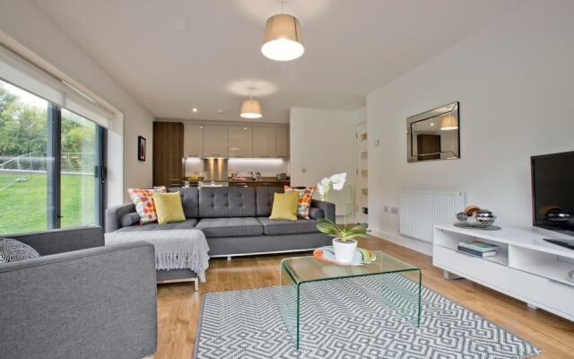 Luxury 2 BED Apartment in Stoneywood, Aberdeen