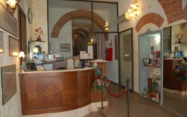 Hotel Leonardo
