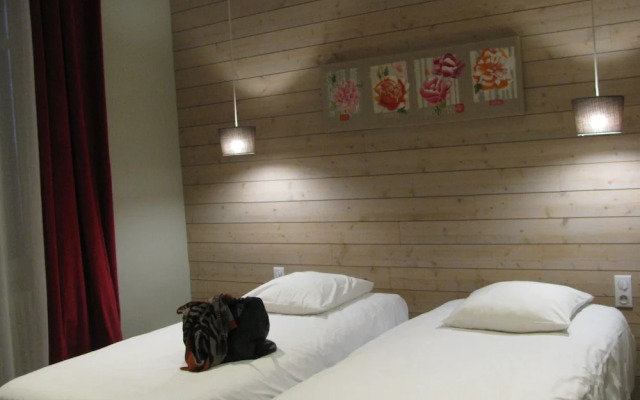 Logis Hotel Le Cheval Noir