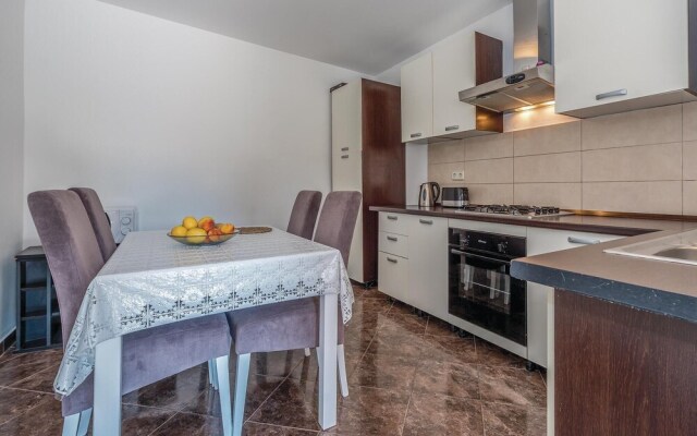 Awesome Home in Sibenik-brodarica With Wifi and 1 Bedrooms