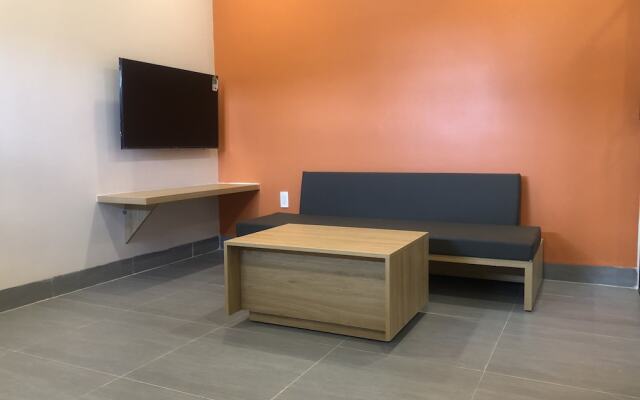 OYO 911 Aspire Home And Apartment