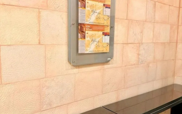 Petra town check-Inn