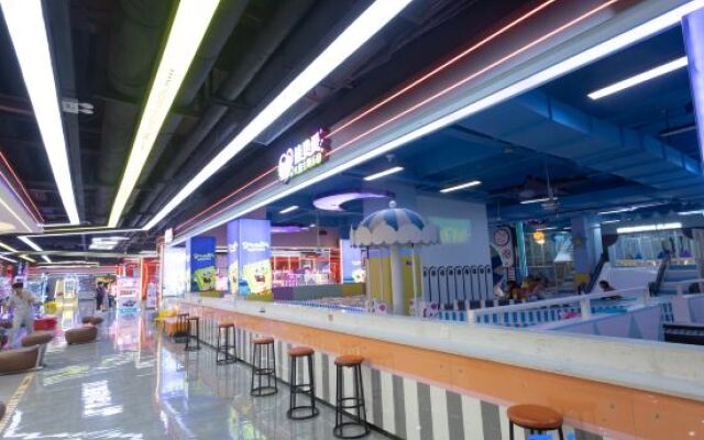 Rongyu International Hotel (Jishhou Municipal Government Ganzhou Ancient City Branch)