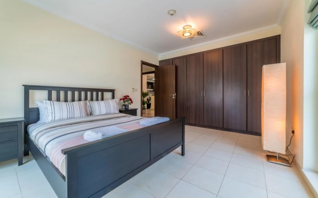 1B-Churchill-303 by bnbme homes