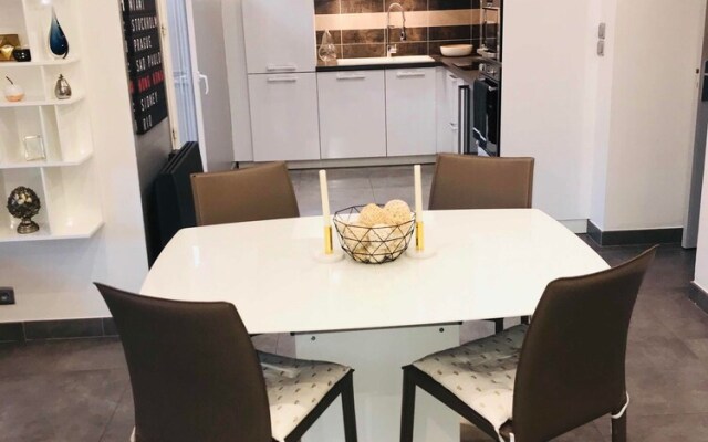 Design Standing Apt In Aix