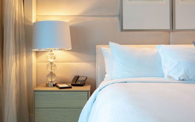 Luxury Condo on the Beach