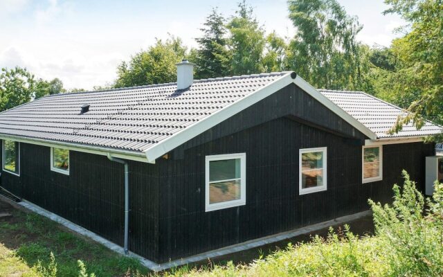 8 Person Holiday Home in Melby