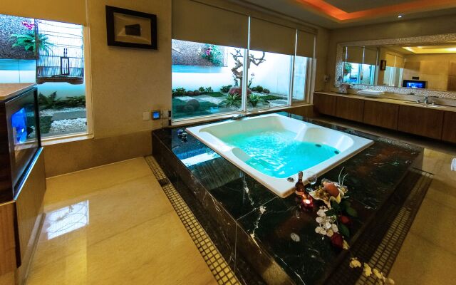 Xintiandi Motel
