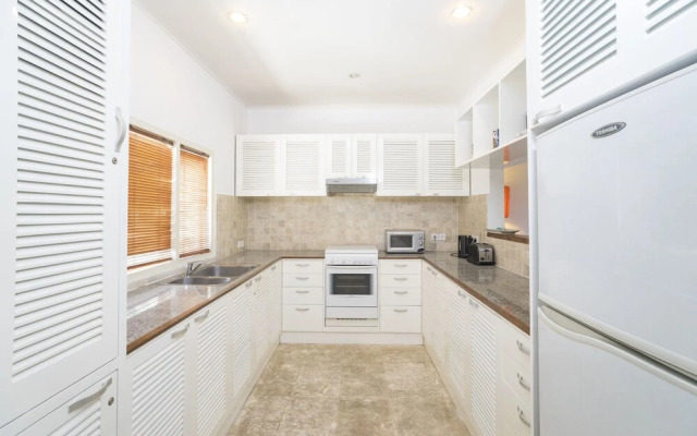 Beach Melati Apartments