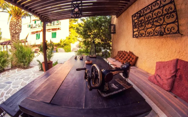 Vagia Traditional Hotel