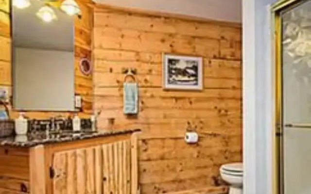 White River Lodge Bed and Breakfast