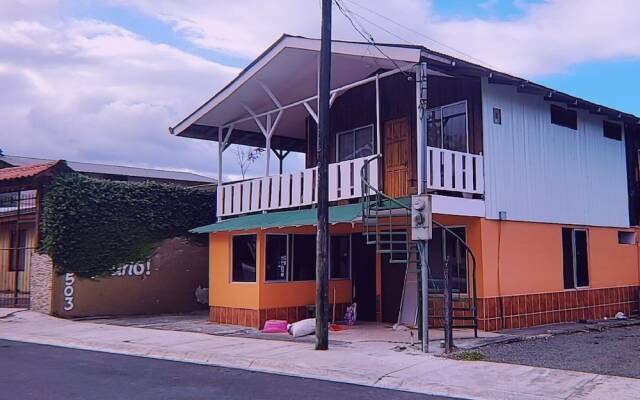 Alpha Arenal - Hostel