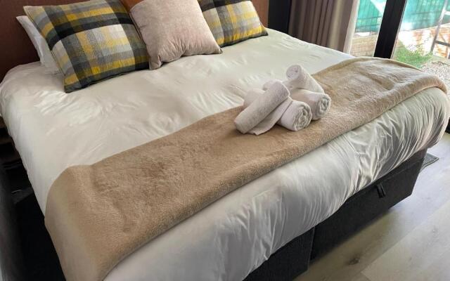 Two Prefab Living - Luxury Bungalows