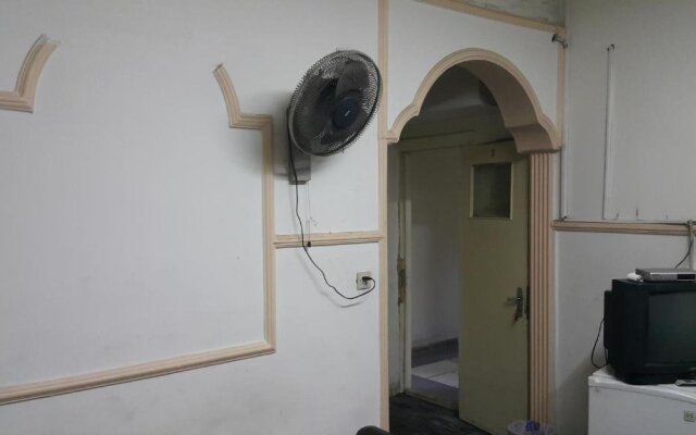 Al Adel Hostel