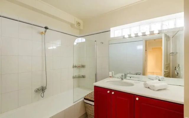 Spacious apartment in Philopappou A7
