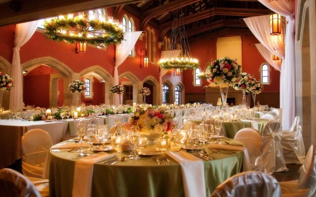 Bertram Inn at Glenmoor