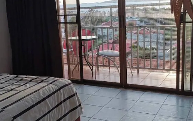 Sombat Condo Seaview 1 Bedroom