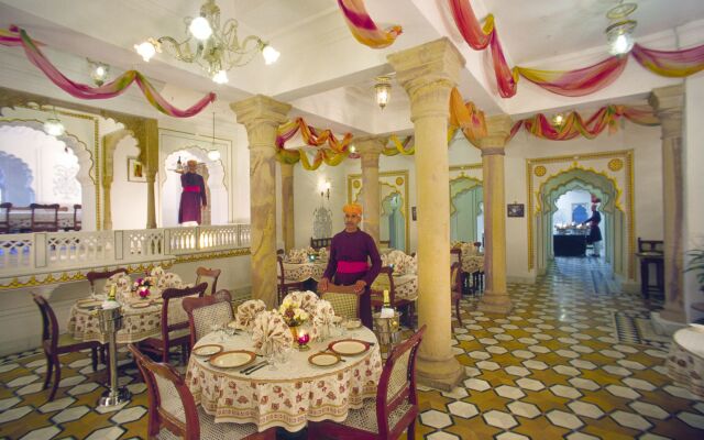 Deogarh Mahal