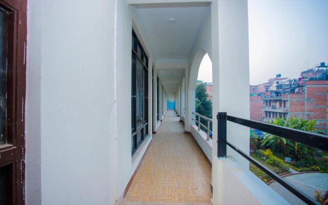 OYO 242 Hotel Satyam