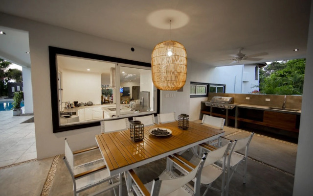 Villa Marunga Luxury and Ocean View