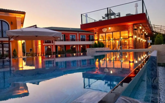 Therma ECO Village