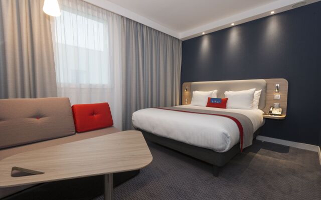 Holiday Inn Express Paris - Velizy, an IHG Hotel