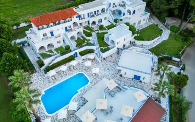 Theo Bungalows Kriopigi