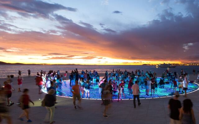 Unique Studio Apartment