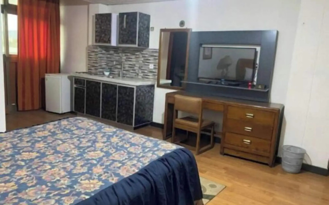 Emmad Apartment Hotel