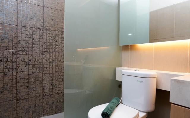 Tranquil 1BR GP Plaza Apartment