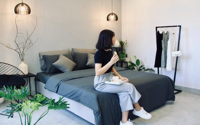 Midmost Boutique Hostel