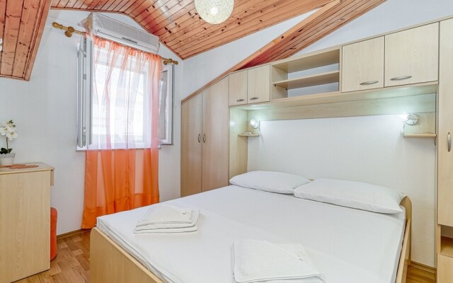 Brač Island Apt Mladineo A3 300mt From s