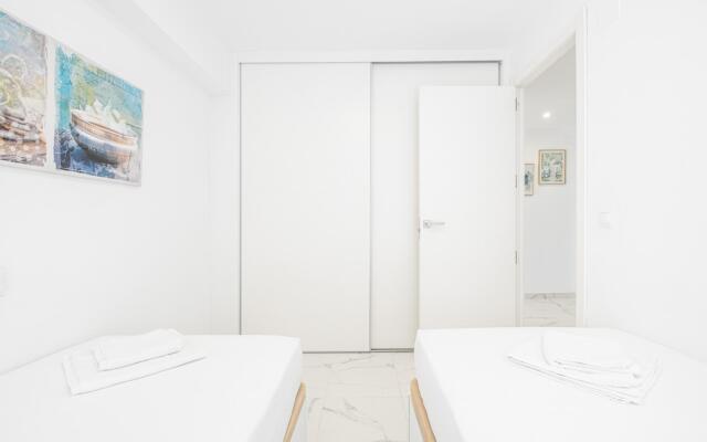 Torre Yago Deluxe 1-2 Levante Beach