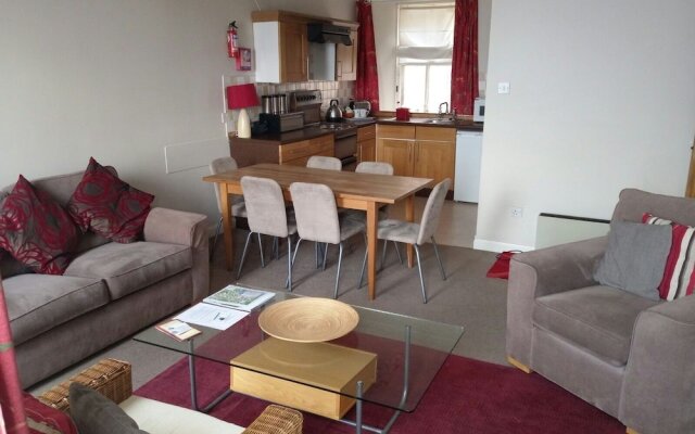 Kings Arms Holiday Apartments