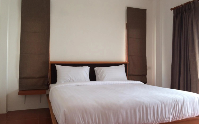 Lemon Resort – Guest Rooms – Buri Ram