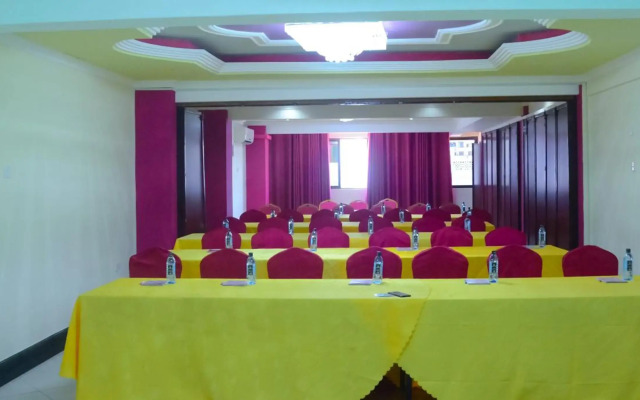 Sheratton Regency Hotel