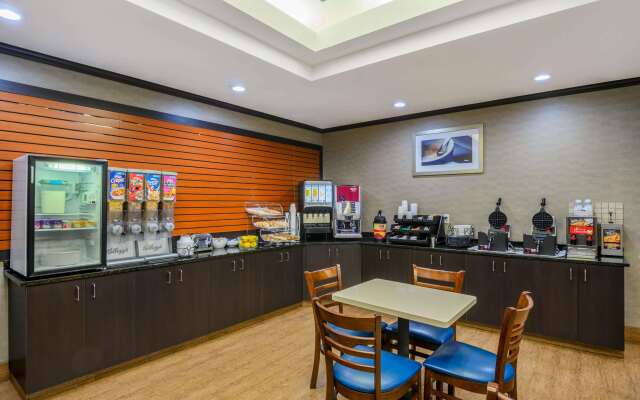 La Quinta Inn & Suites by Wyndham Glendive