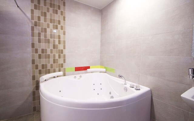 Gimje PGA Self Check-in Motel