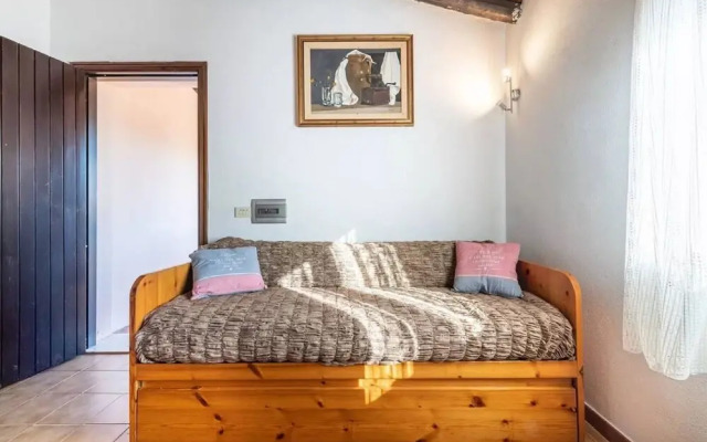 Appealing Apartment Near the sea
