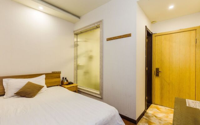 J Hotel