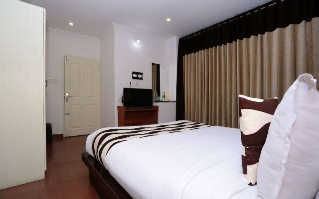 OYO 28424 Coastal Residency