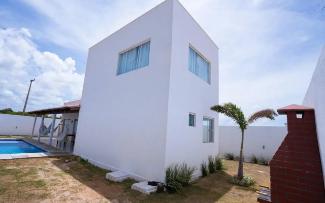 Maravilhosa Casa Rio com 3 Quartos