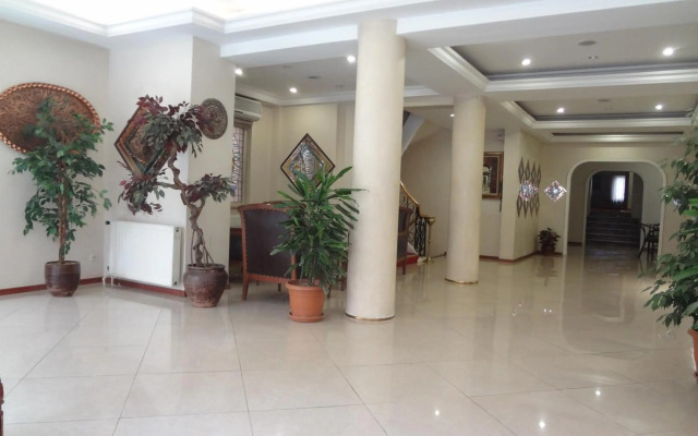 Ozilhan Hotel