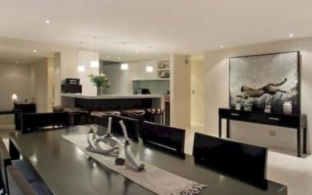 Gryphon House